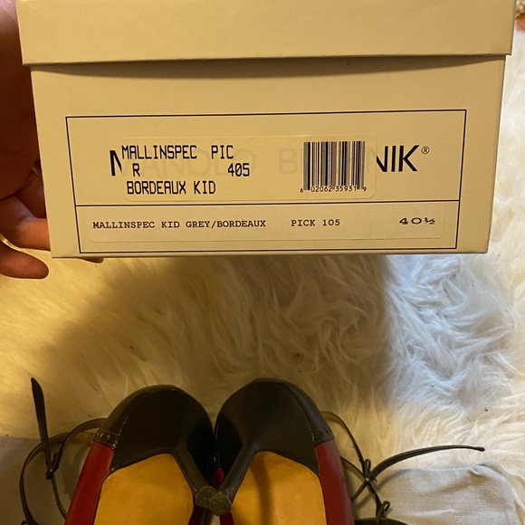 Manolo Blahnik Mallinspec Size 40.5 - Picture 7 of 7